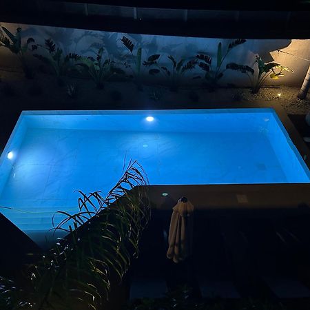 X Luxury Suites Аргостолион Екстериор снимка