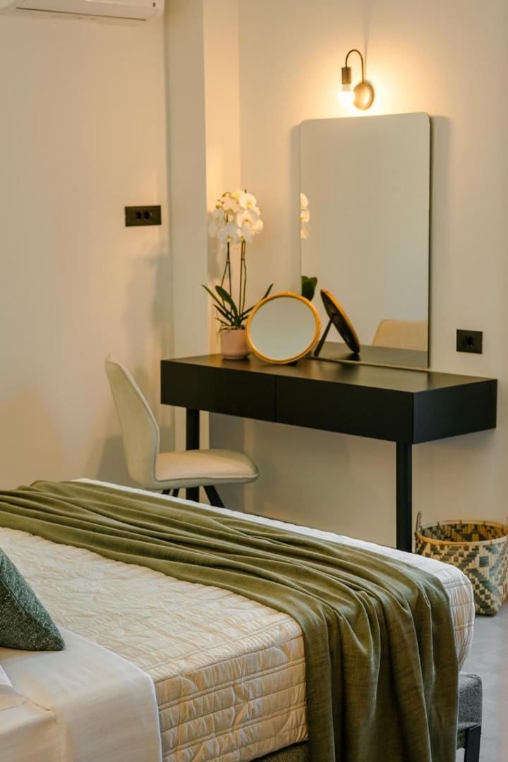 X Luxury Suites Аргостолион Екстериор снимка