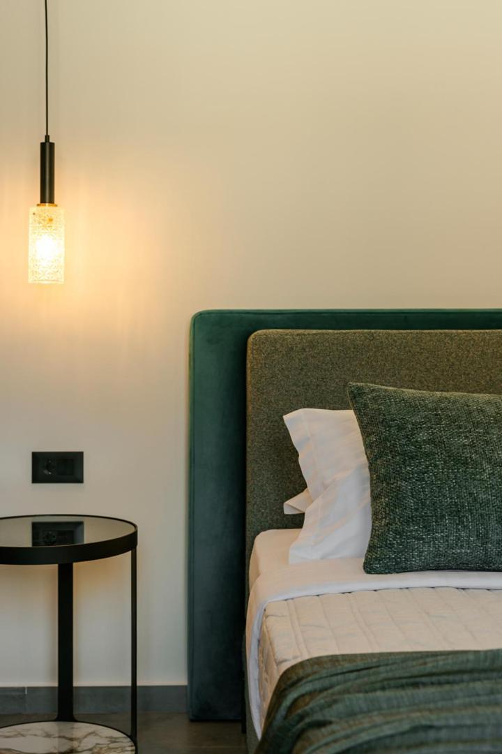 X Luxury Suites Аргостолион Екстериор снимка