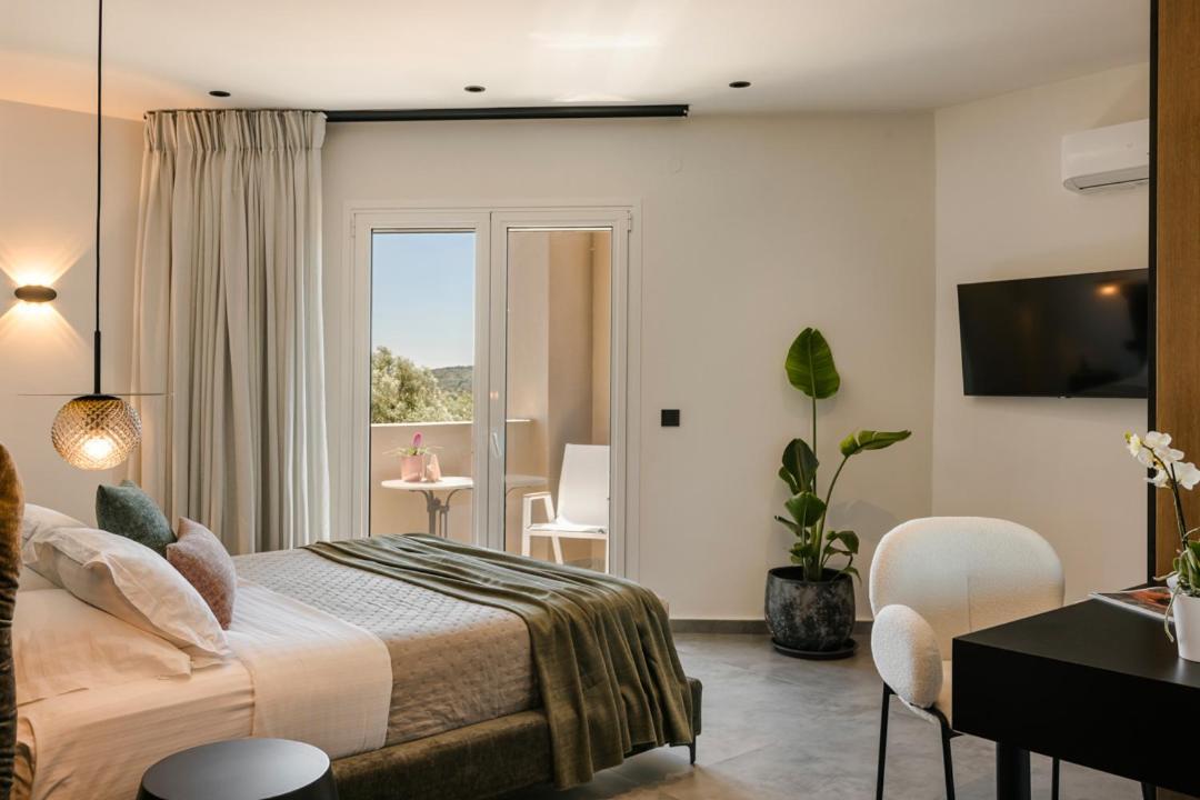 X Luxury Suites Аргостолион Екстериор снимка
