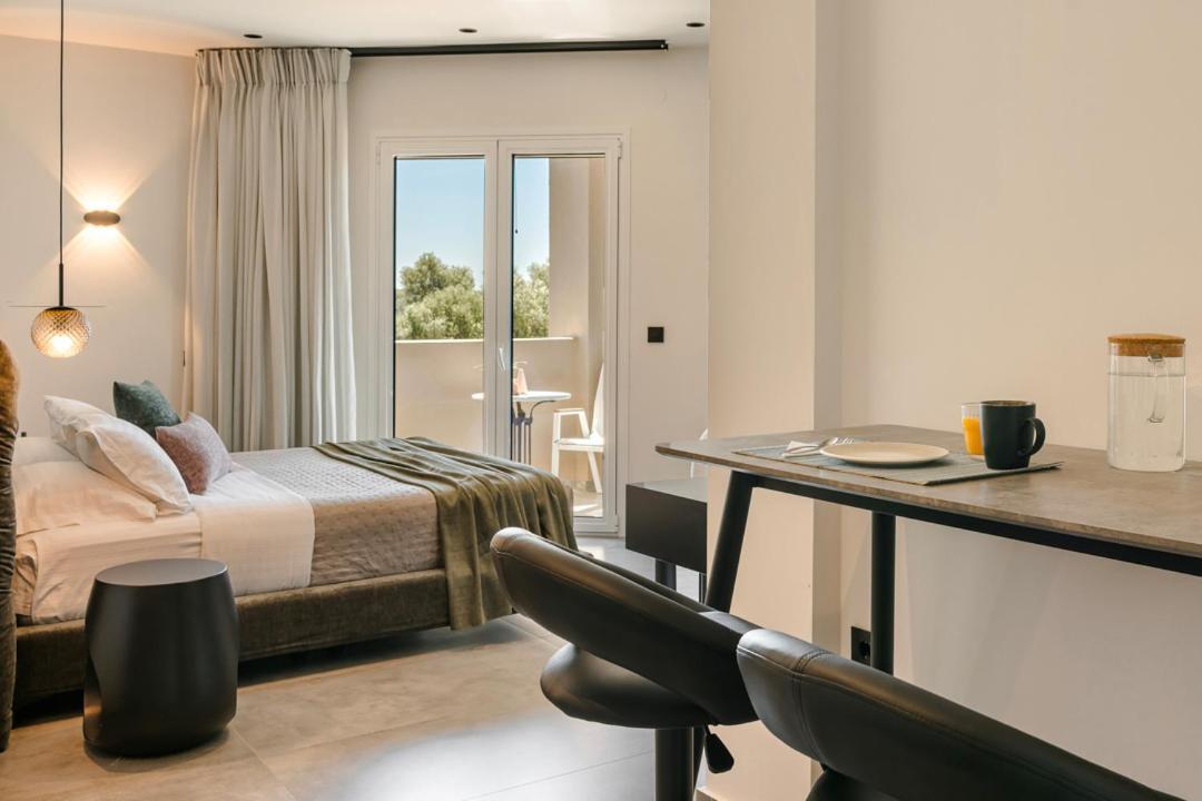 X Luxury Suites Аргостолион Екстериор снимка