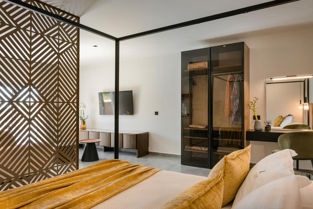 X Luxury Suites Аргостолион Екстериор снимка